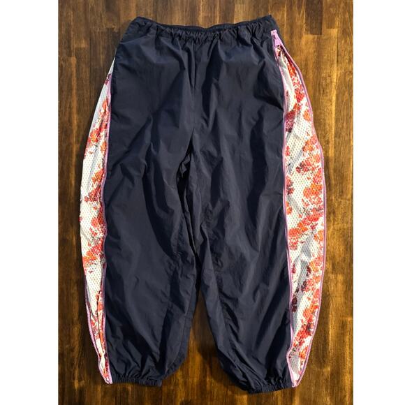 Free People Movement Womens Small Track Pants Three Pointer Navy Floral Side Zip - Picture 2 of 16